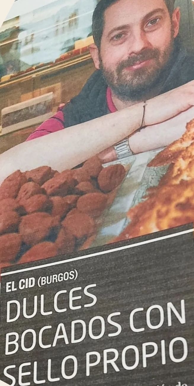 Recorte de prensa: tras el mostrador de El Cid, con trufas y dulces, bajo el titular del reportaje
